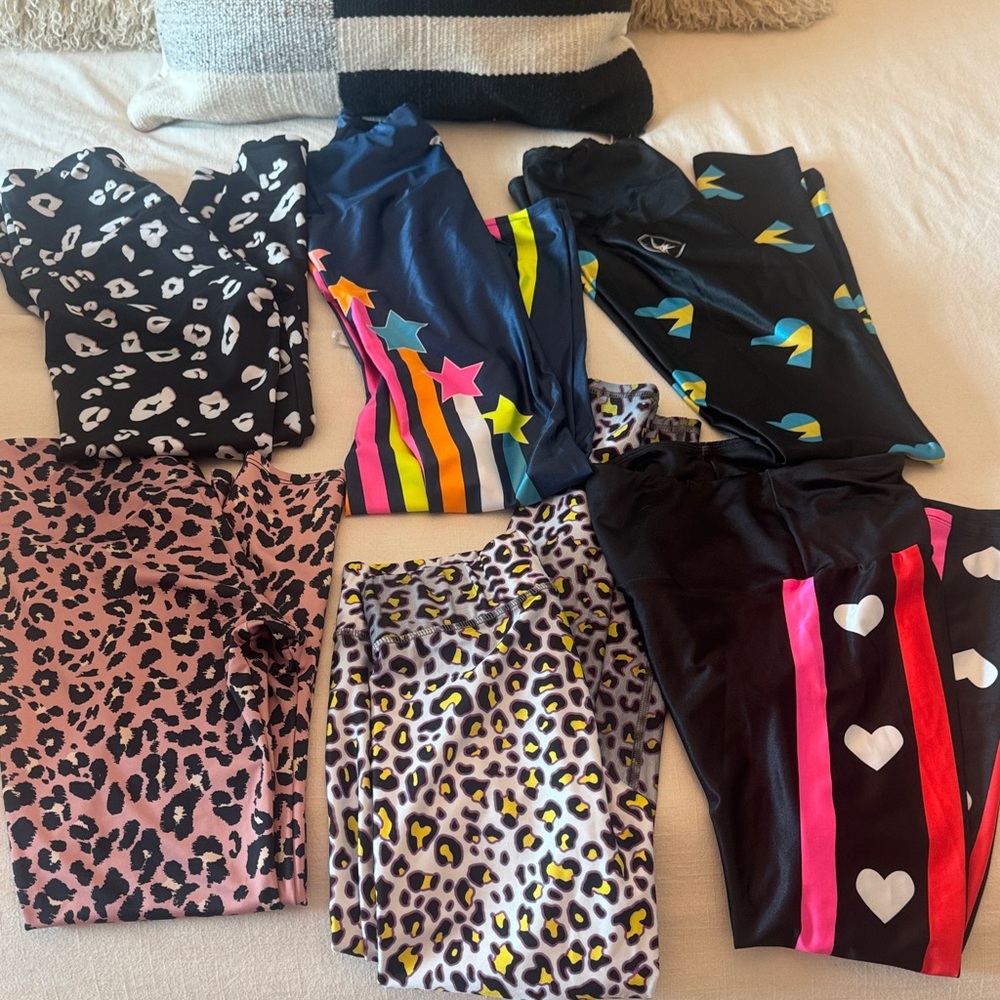 Goldsheep Black and White Leopard Print Leggings